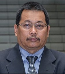 Prof. Dr. Drs. Restu, M.S.